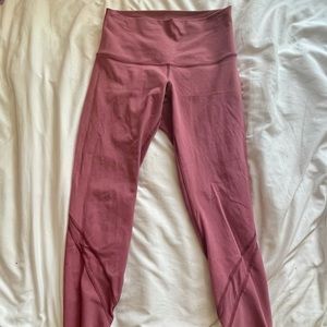 Lululemon Cropped Scalloped Leggings